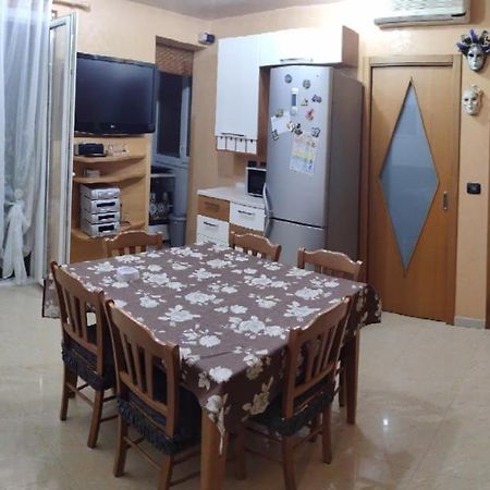 Appart Madonna Dei Martiri Мольфетта Экстерьер фото